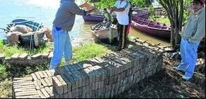 “Con la crecida perdimos todo: la producción de ladrillos y la pesca”