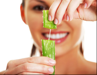Agua de aloe vera: cómo preparar y consumir la bebida para desintoxicar el colon