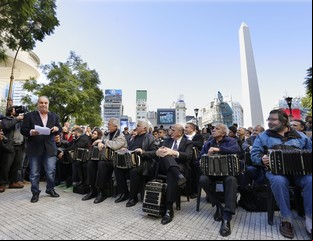 Darán entradas para el homenaje a Troilo en el Colón