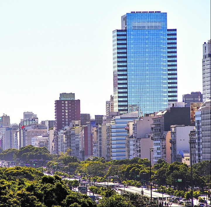 Belgrano Office (proyecto estudio MRA+A)