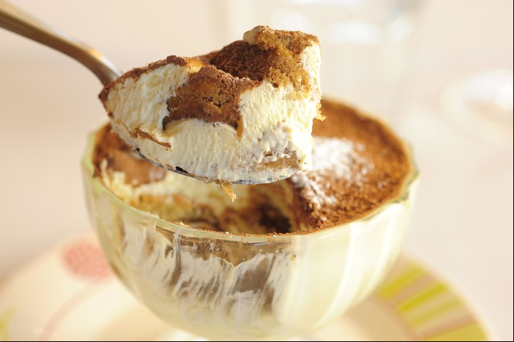 Pocos se resisten a una cucharada de tiramisú.