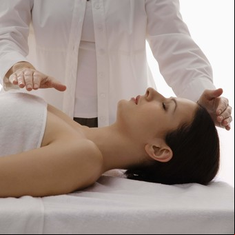 ¿Qué es el Reiki y para qué sirve? 