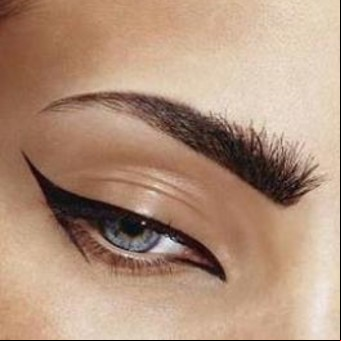 Tus cejas: claves para la depilación perfecta