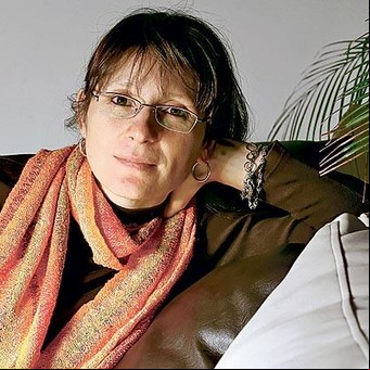 "El día es eterno y a la noche no duermo"
