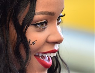 Rihanna y sus transparencias