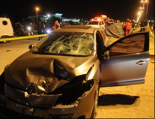 Alcoholizado y a gran velocidad, atropelló y mató a una maestra
