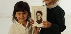 Qué piensan los chicos que descienden de los próceres de Mayo