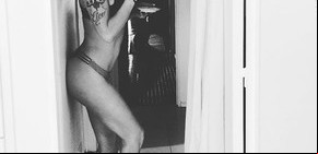 Daniela Cardone: 51 años, muy sexy y morocha otra vez...
