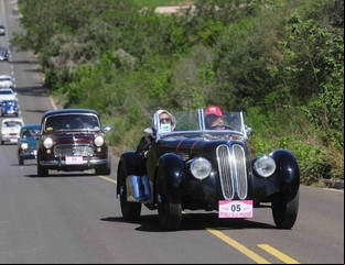 Autos clásicos y glamour, en una nueva edición del Rally de las Princesas