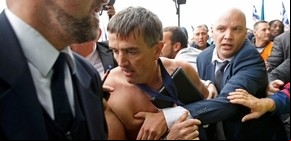 Piden duras sanciones para las agresiones en Air 