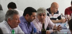 Sin el apoyo de Angelici, el entorno de Segura confirmó que la votación será el viernes