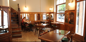 Cómo se hizo la restauración del bar notable Los Galgos