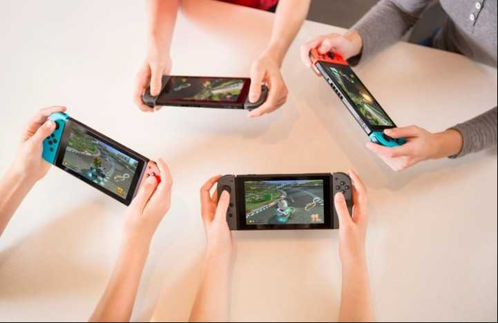 Los controles de la Swtich están a sus costados y también se desmontan. Foto Nintendo