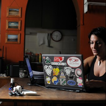 Eugenia Bahit:"La tecnología huele a vestuario de Boca"