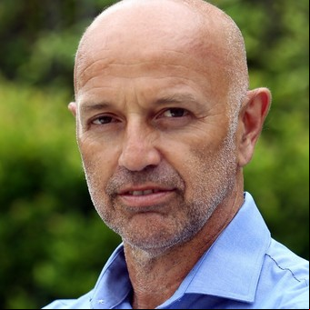 Marcelo Larraquy revive a Aníbal Gordon: criminales, espías y política en los 70