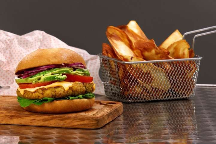 Hamburguesa Veggie. De Williamsburg Burger bar, Deltoro Burgers,
The Burger Company y Mi Barrio.