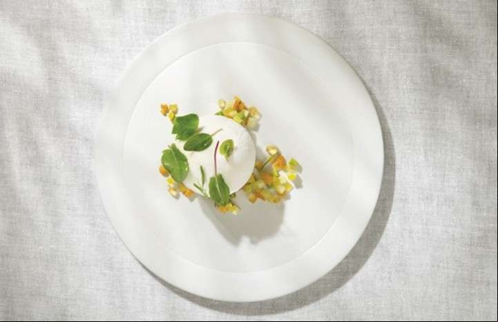 Un plato del restaurante Steirereck (www.theworlds50best.com)