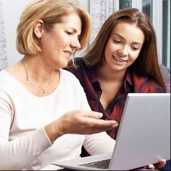 Madres (o padres) e hijos en Tinder