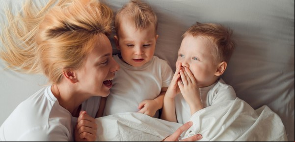 Hijos nacidos por reproducción asistida: la pregunta por el origen y los cuentos infantiles para explicarles todo