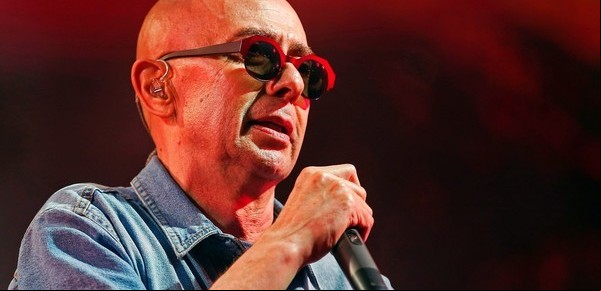El Indio Solari rompió el silencio y sorprendió a todos al anunciar que grabará con Wos