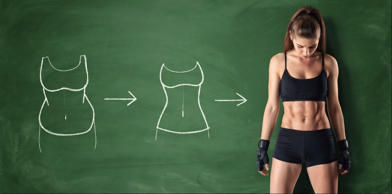 Bajar la grasa corporal y aumentar la masa muscular es un objetivo posible combinando ejercicios de cardio y fuerza.