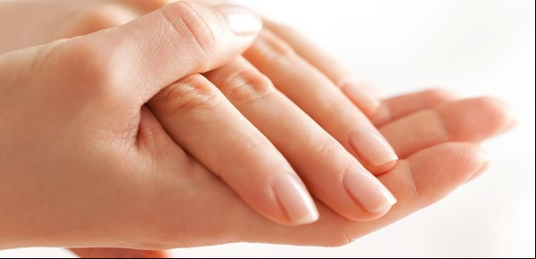 Conoce los productos indispensables para mantener tus uñas saludables
