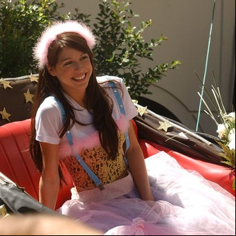 Florencia Bertotti contó que su hijo no ve "Floricienta" y explicó los motivos