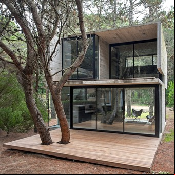 Quién es Luciano Kruk, el arquitecto de las casas de hormigón