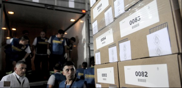 Elecciones 2021: nueva encuesta electoral con tres internas muy calientes y candidatos famosos