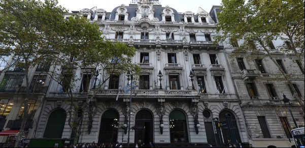 Venta de edificios patrimoniales: la ciudad como negocio