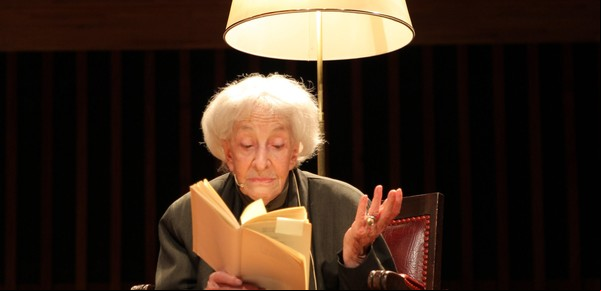 Cómo fue el desgarrador arranque del Festival de Poesía con Ida Vitale, Premio Cervantes 2018