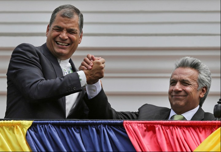 Rafael Correa y Lenín Moreno, cuando eran aliados políticos en 2017.