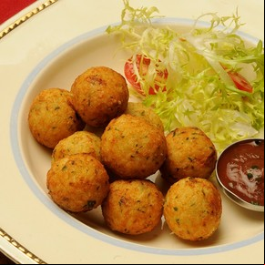 Croquetas de carne o pollo