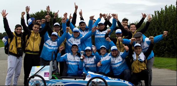 Un grupo de estudiantes argentinos hizo historia en el Green Power Education Trust