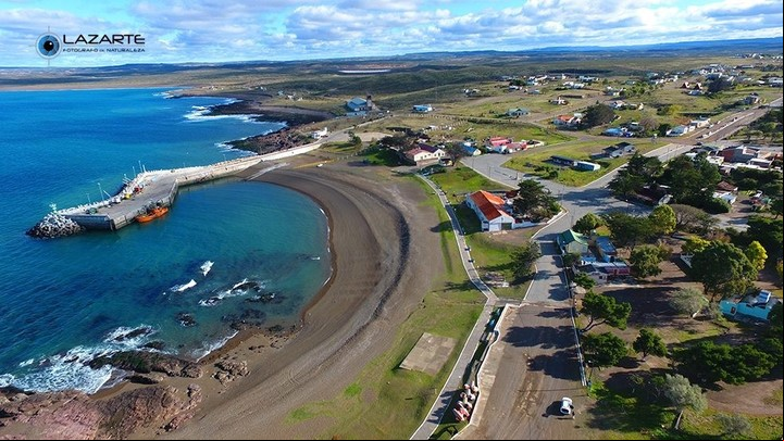 Camarones, con el parque interjurisdiccional costero marino y el Museo Perón.