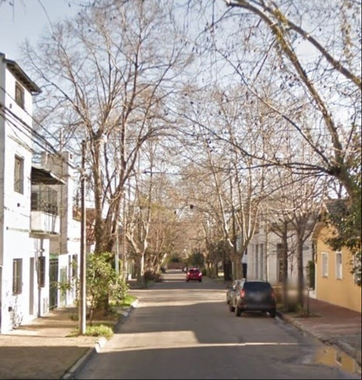 Monasterio al 1800, en Olivos. La cuadra donde vive José Luis Clerc.