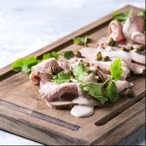 Vitel toné de lengua