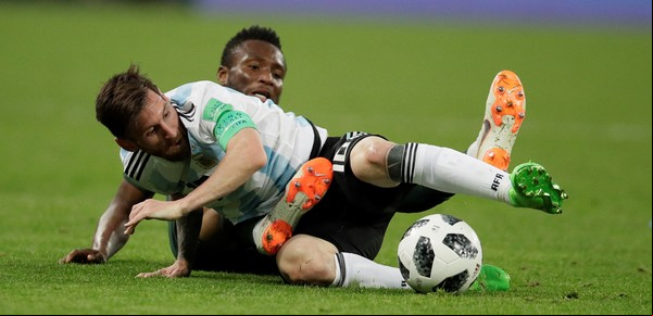 La confesión del capitán de Nigeria: "Pensé que, tras el partido con Argentina, mi padre estaría muerto"