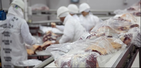 El Gobierno respalda la estrategia de desarrollo nacional propuesta por la agroindustria