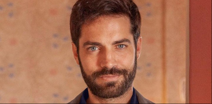 Benjamín Alfonso contó que antes de hacer un trío consultó a su tío sexólogo.