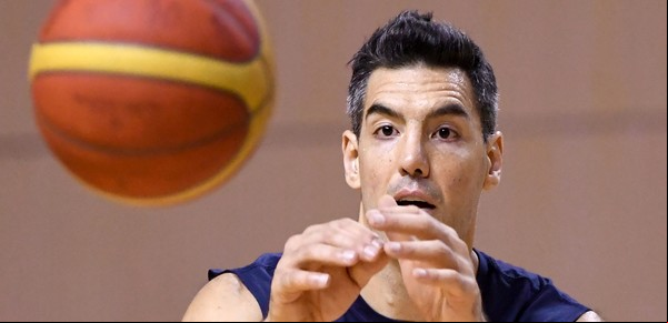 Luis Scola, ante el posible final de su carrera: "Intento desconectarme de eso y llegar al último partido pensando que es uno más"