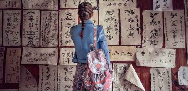 Lenguajes secretos construidos por mujeres para pensar otro mundo