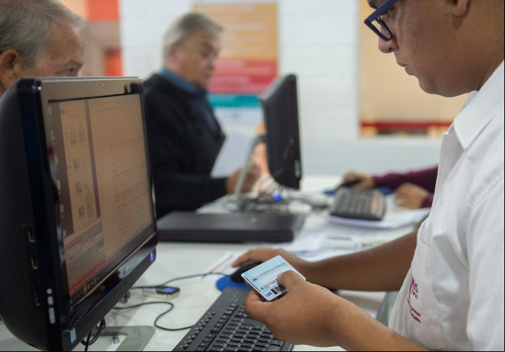 Renaper, Nosis y ahora Licencias de Conducir filtradas. Foto Archivo Clarín