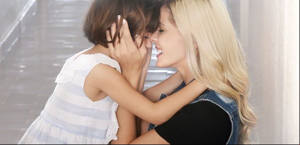 Las famosas, a favor de la detección precoz del cáncer de mama