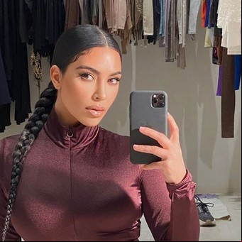 Cómo llegó Kim Kardashian a ser ícono de estilo: 10 fotos que muestran su metamorfosis desde 2006