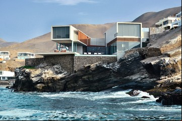 En el nombre del mar, el desierto y la selva amazónica