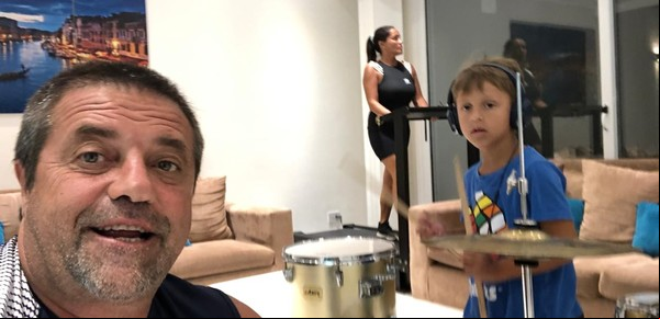 Ricardo Caruso Lombardi, sin filtro en cuarentena: "Los árbitros dirigen con miedo y siempre favorecen a las mismas camisetas"