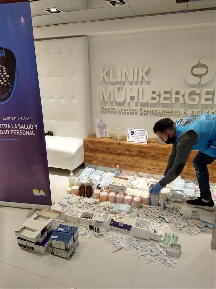 El allanamiento a Klinik Mühlberger, el jueves. EFE/Policía de Buenos Aires/