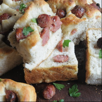 Focaccia con salchicha