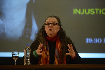 Lenguaje inclusivo en el aula: la autora de las guías se despega de la Ciudad y rechaza prohibir la "E"